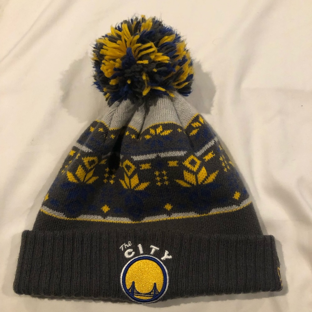 New Era Warriors Pom Pom Beanie
